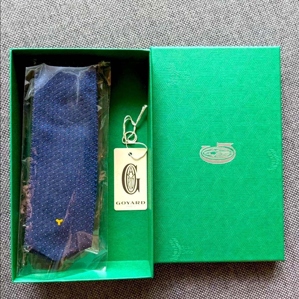 Auth Goyard Blue Skinny Tie - Picture 1 of 5